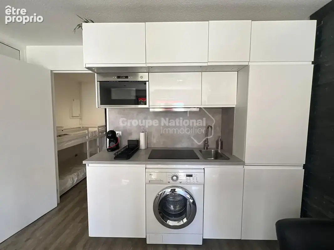 Spacieux Studio Cabine et Grand GARAGE en sus - photo 4