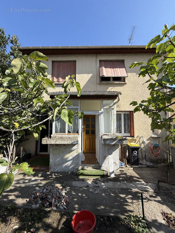 Maison à LE BLANC-MESNIL