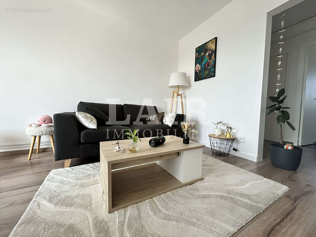 Centre-ville appartement T3 avec vue panoramique + parking  Alençon - Quartier Lancrel - Réf 15379 - photo 2
