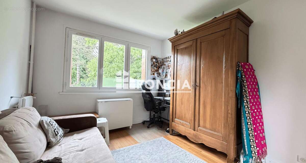 Appartement à BOUGIVAL