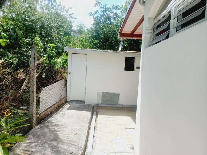 Maison à vendre 6 pièces BASSE TERRE (971) - photo 5