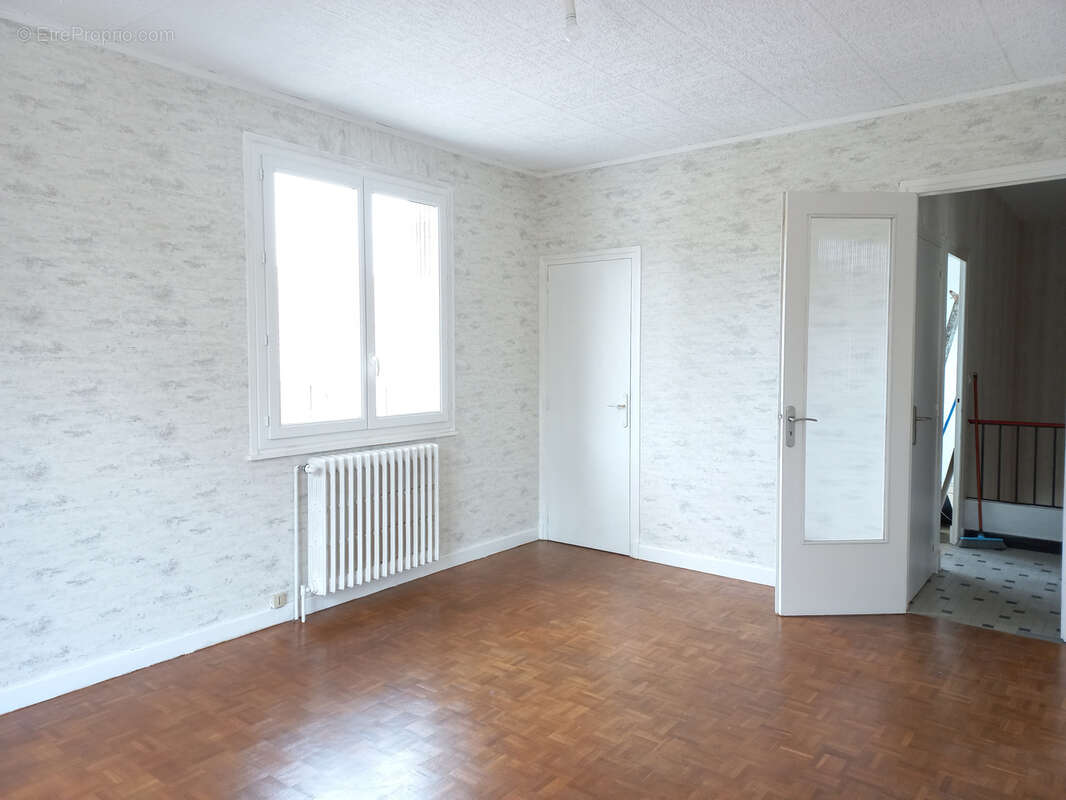 Maison à CUSSET