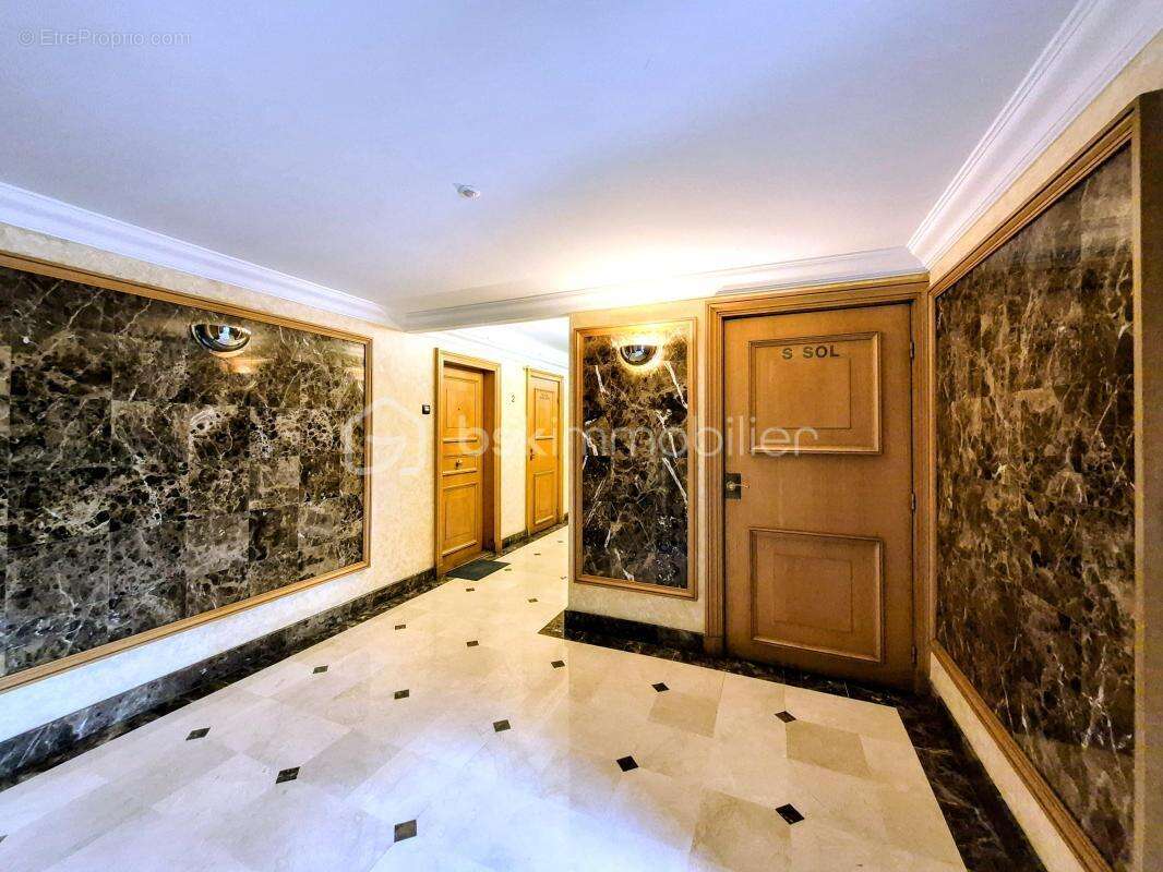 Centre ville de Châtillon - Appartement 2 pièces de 55m² avec parking - photo 2