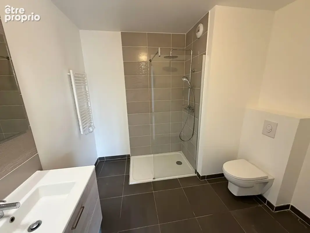 T2 48 m2 avec terrasse et parking - Ortolan - photo 8