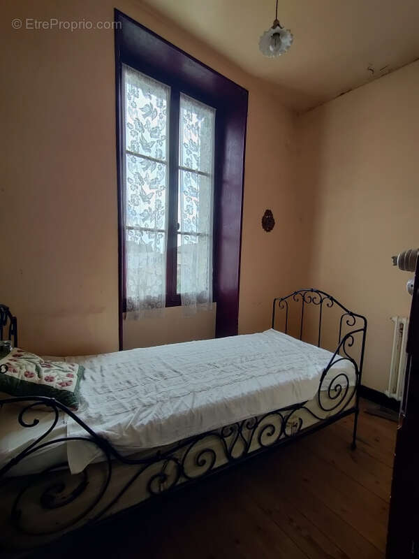 Maison à NANTILLE
