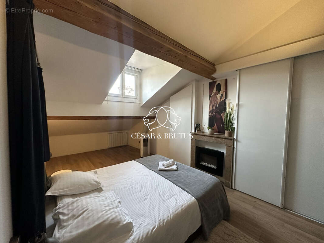 Appartement à LYON-6E