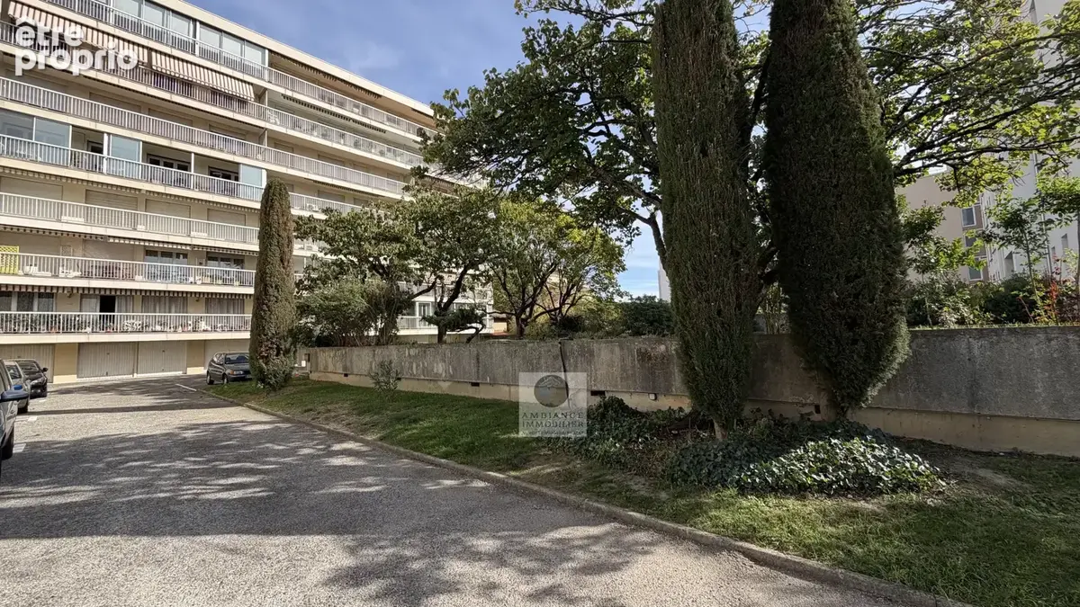 Appartement lumineux au 5eme étage avec ascenseur - photo 16