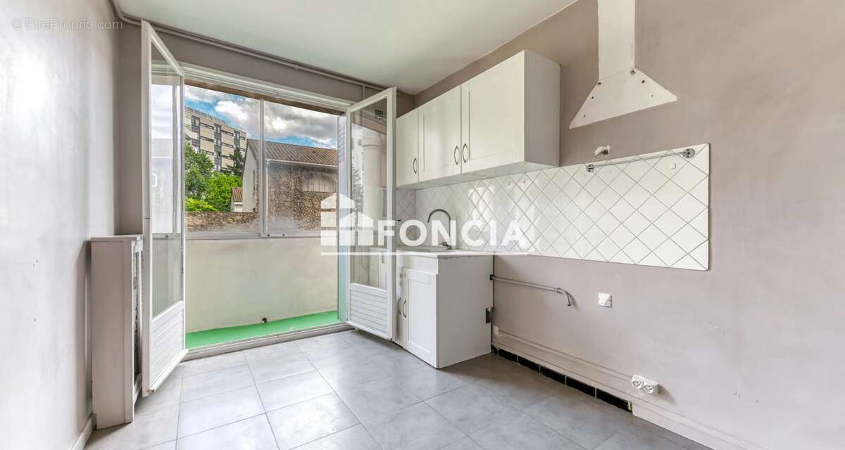 Appartement à LYON-7E