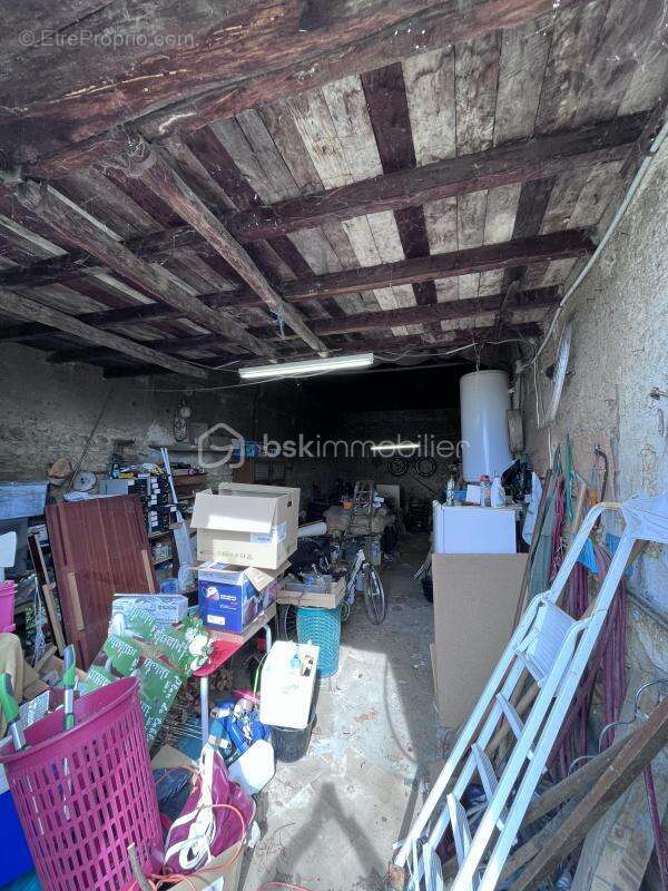 Maison à REVEL-TOURDAN