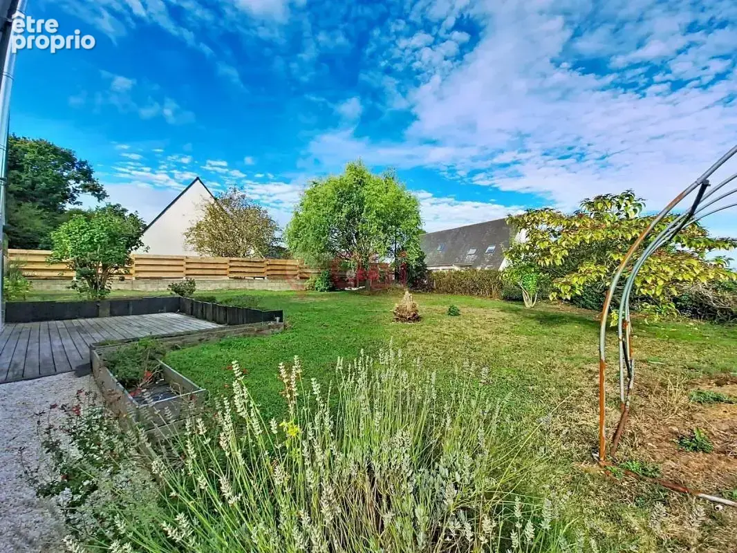 Pont-de-Buis – Une maison chaleureuse et bien pensée, au cœur d’un joli jardin - photo 2