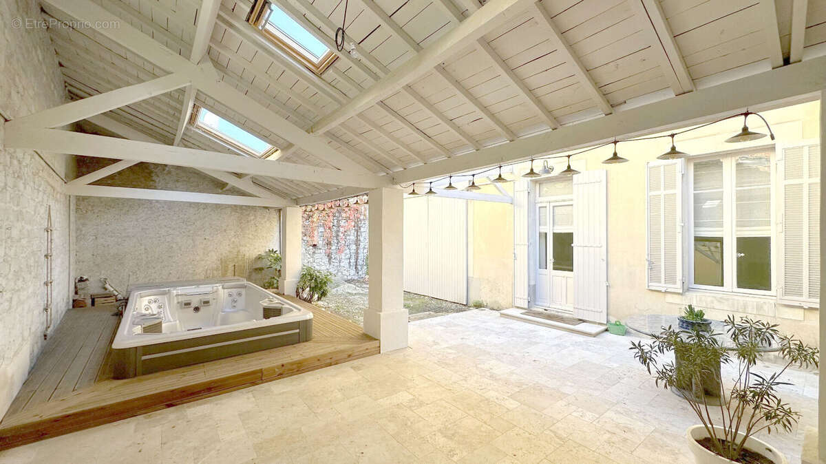 Maison à AIX-EN-PROVENCE