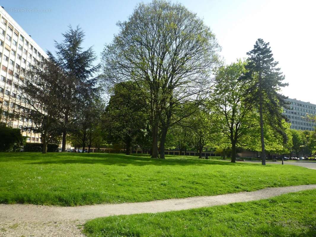 Appartement 50 m² à Maisons-Alfort  - photo 8