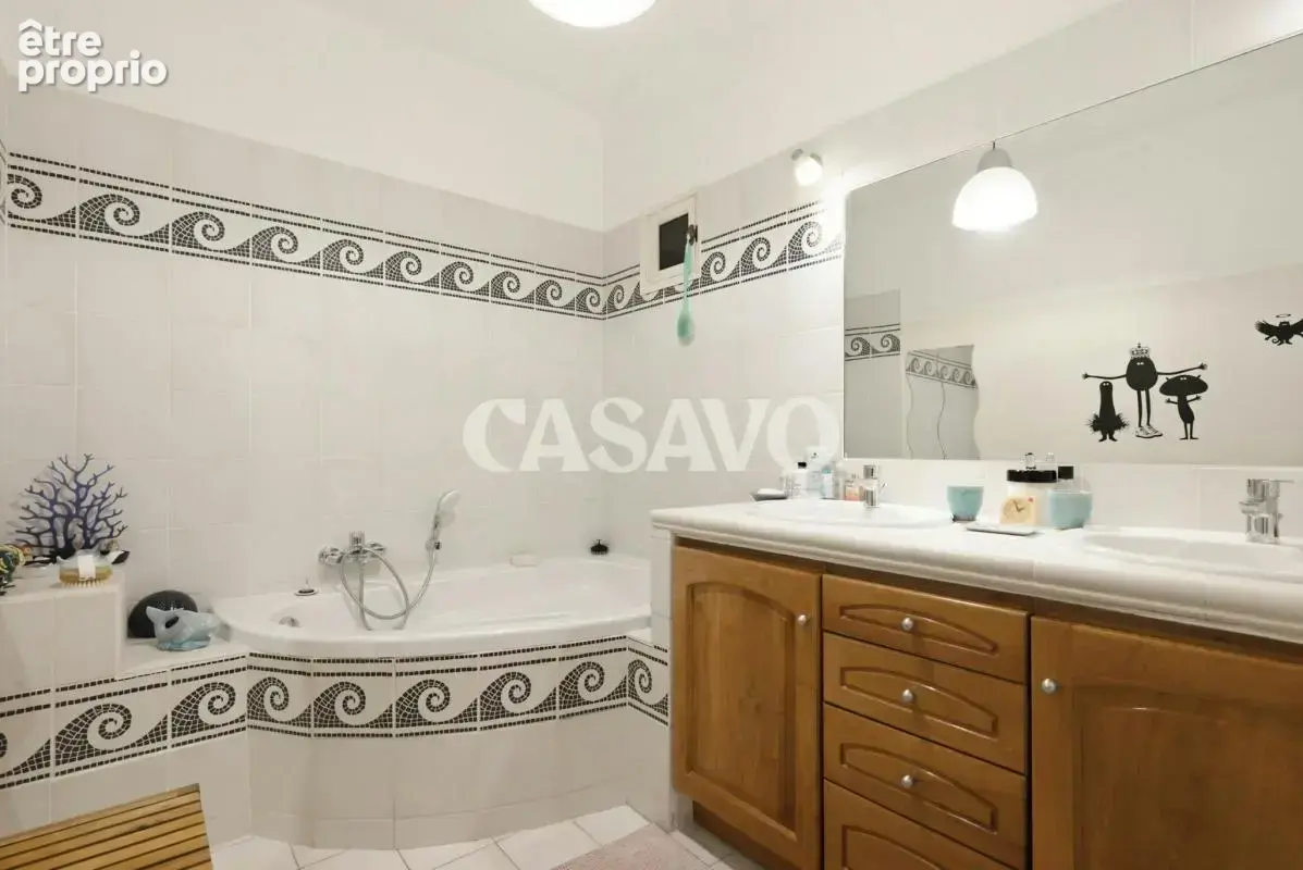 Vente Appartement 5 pièces de 111m² - 13100 Aix-en-Provence - photo 10