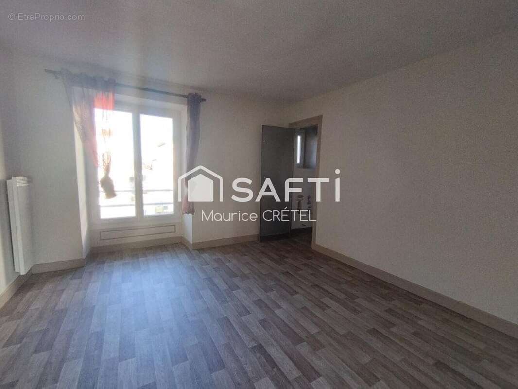 Photo 5 - Maison à SAINT-VINCENT-STERLANGES