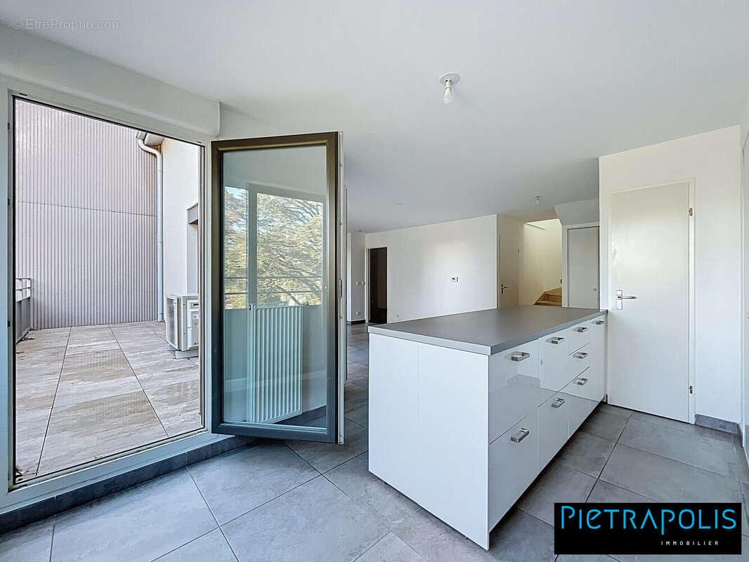 Appartement à LIMONEST