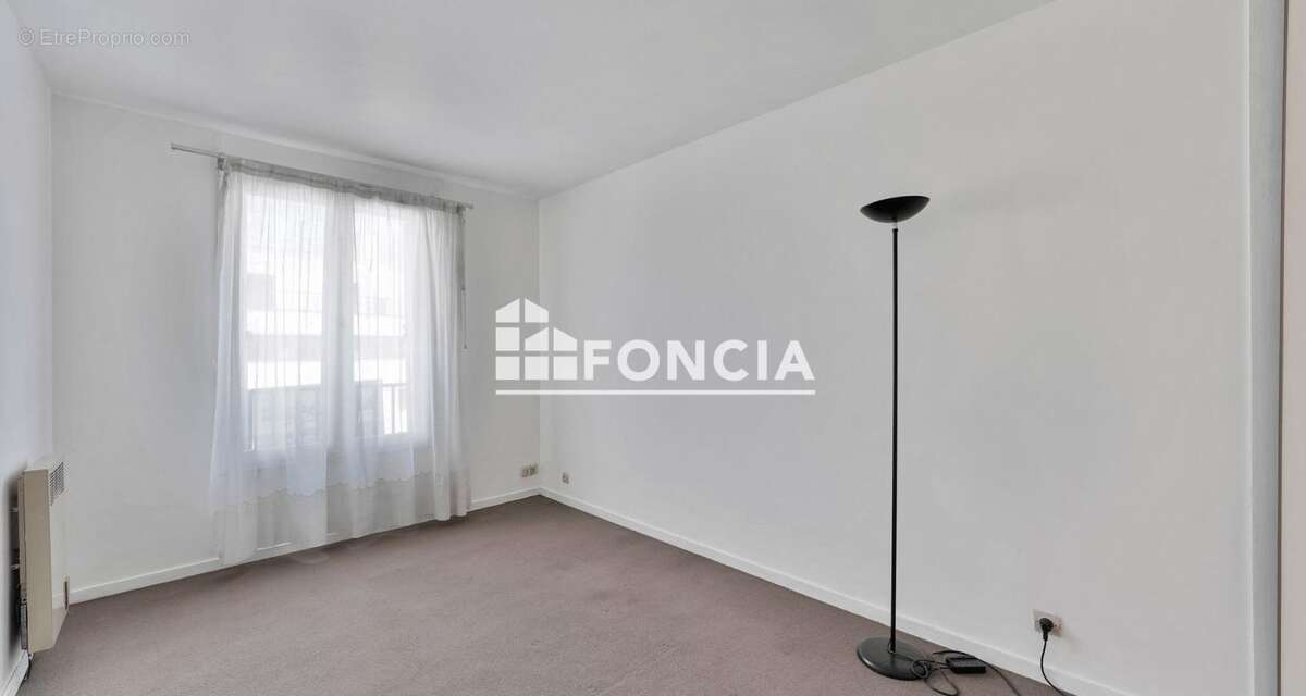 Appartement à BOURG-LA-REINE