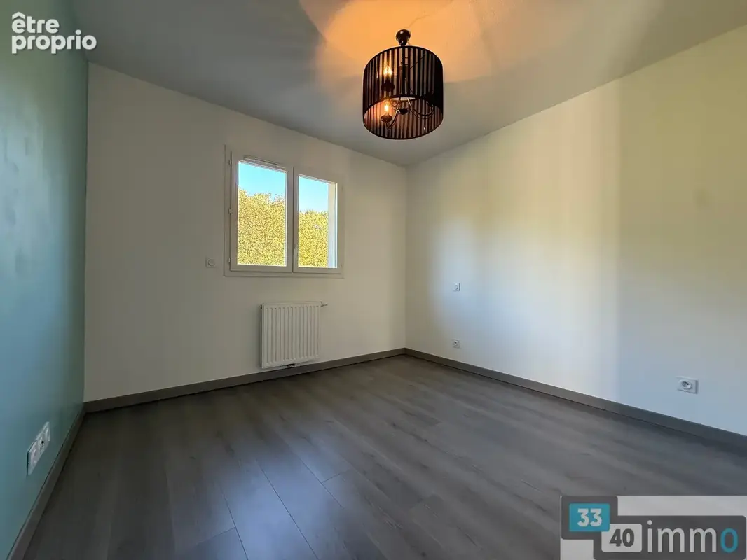 Maison 3 chambres 82 m2 a salles - photo 9
