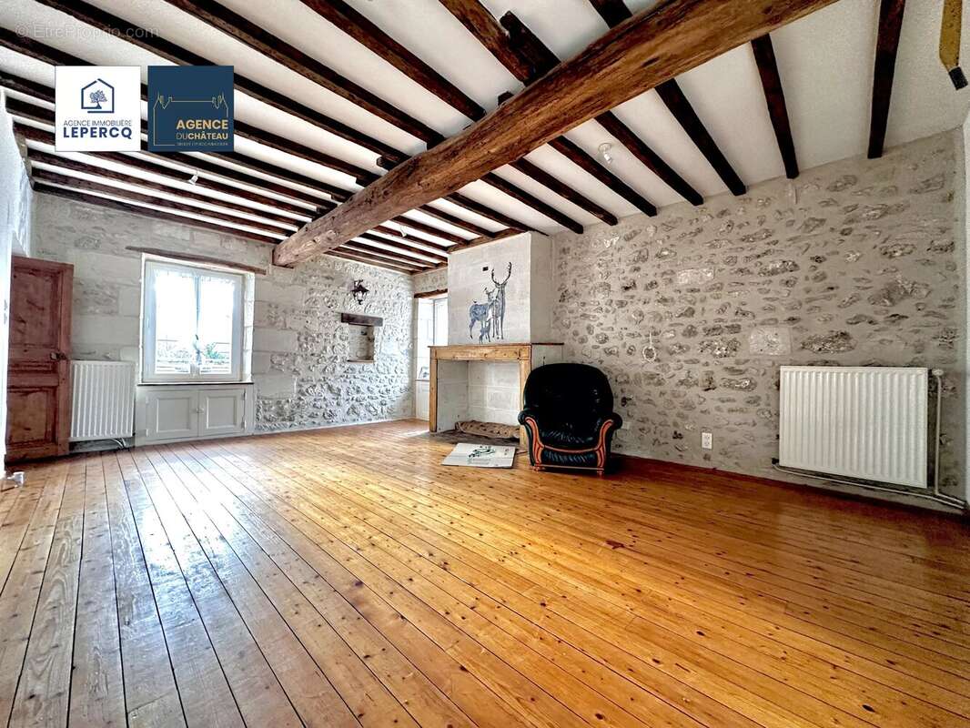 Maison à VILLERS-COTTERETS