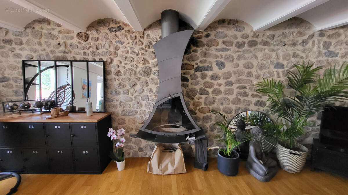 Appartement à LE CHEYLARD