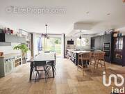 Photo 1 - Maison à LINAS