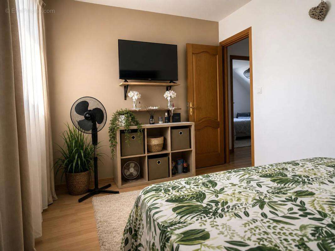 Maison de 6 pièces de 210 m² à Le Bouchage - photo 11