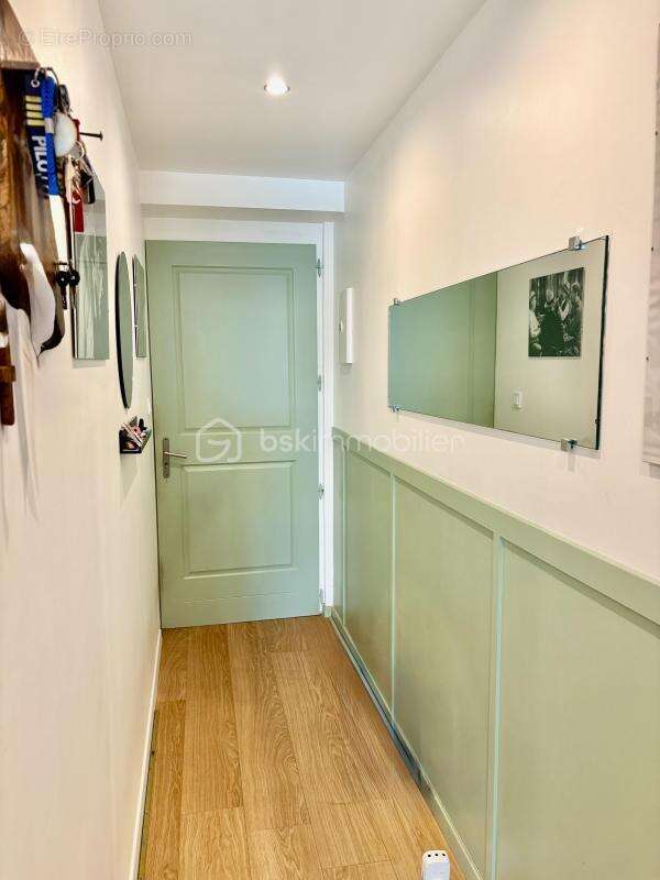 Appartement à PUGET-VILLE