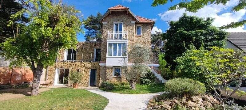Maison à MORSANG-SUR-ORGE