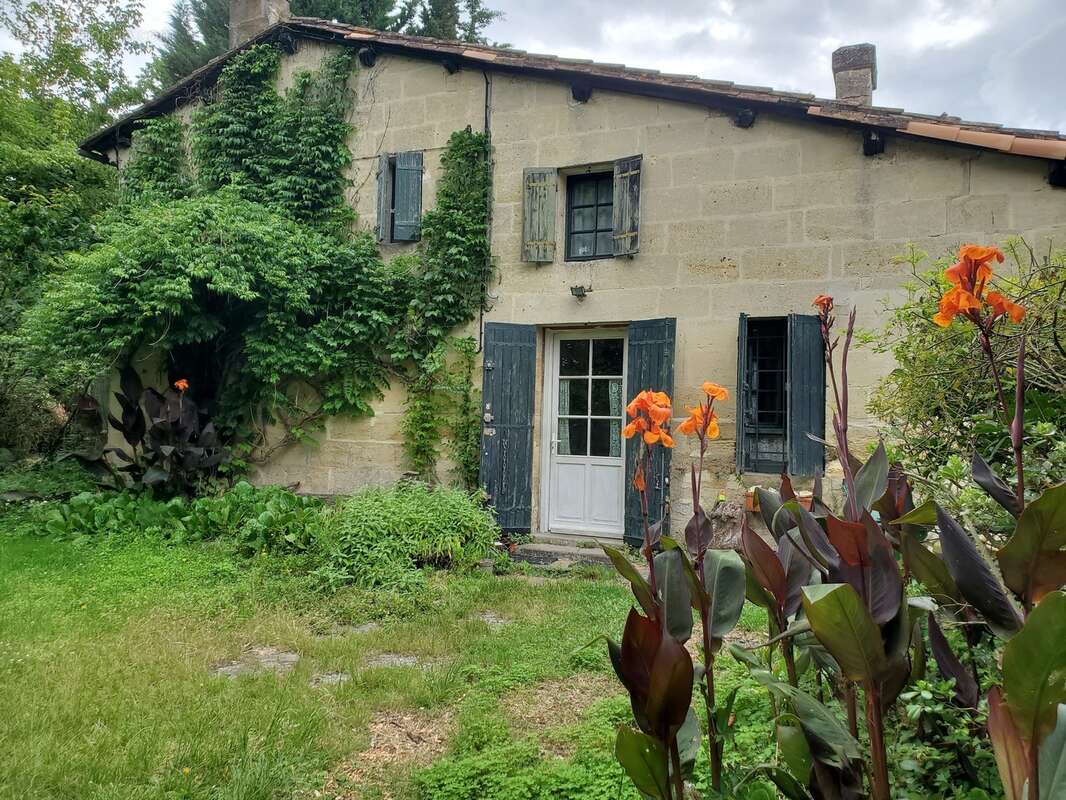 Maison 240 m² à Tizac-De-Lapouyade  - photo 43