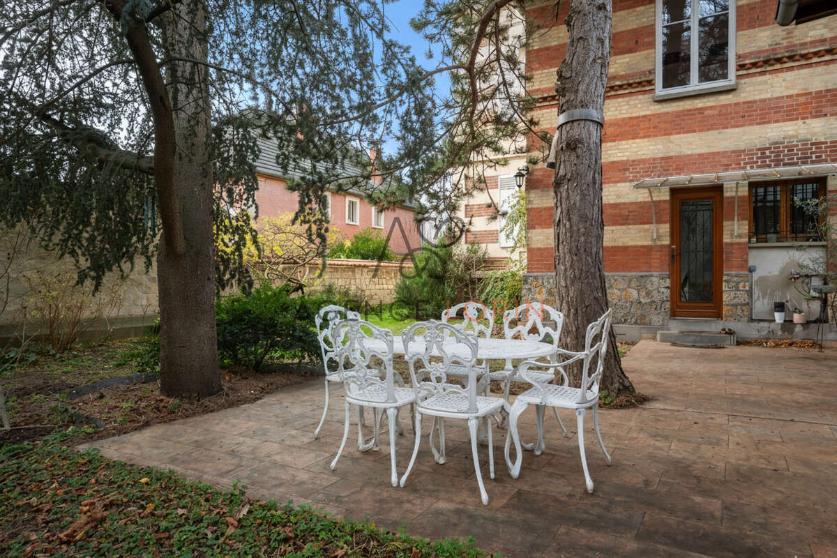 Maison à LE VESINET