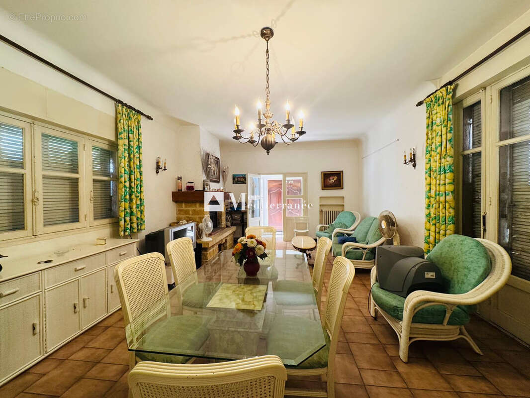 Maison à GRIMAUD