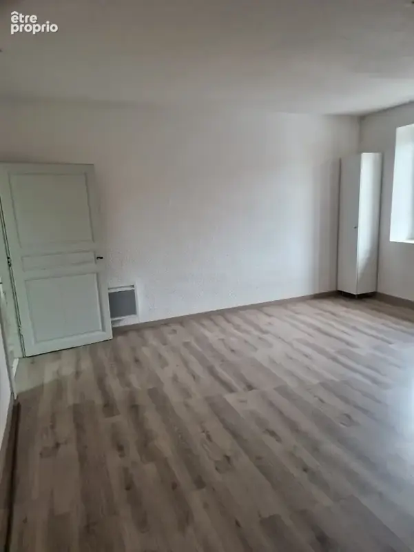 RIEUMES Centre immeuble de 180 m² - photo 6