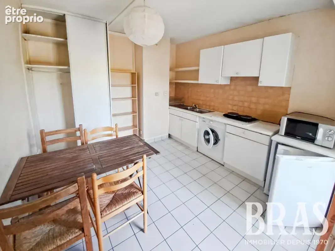 Avenue Camus, appartement avec double garage - photo 8