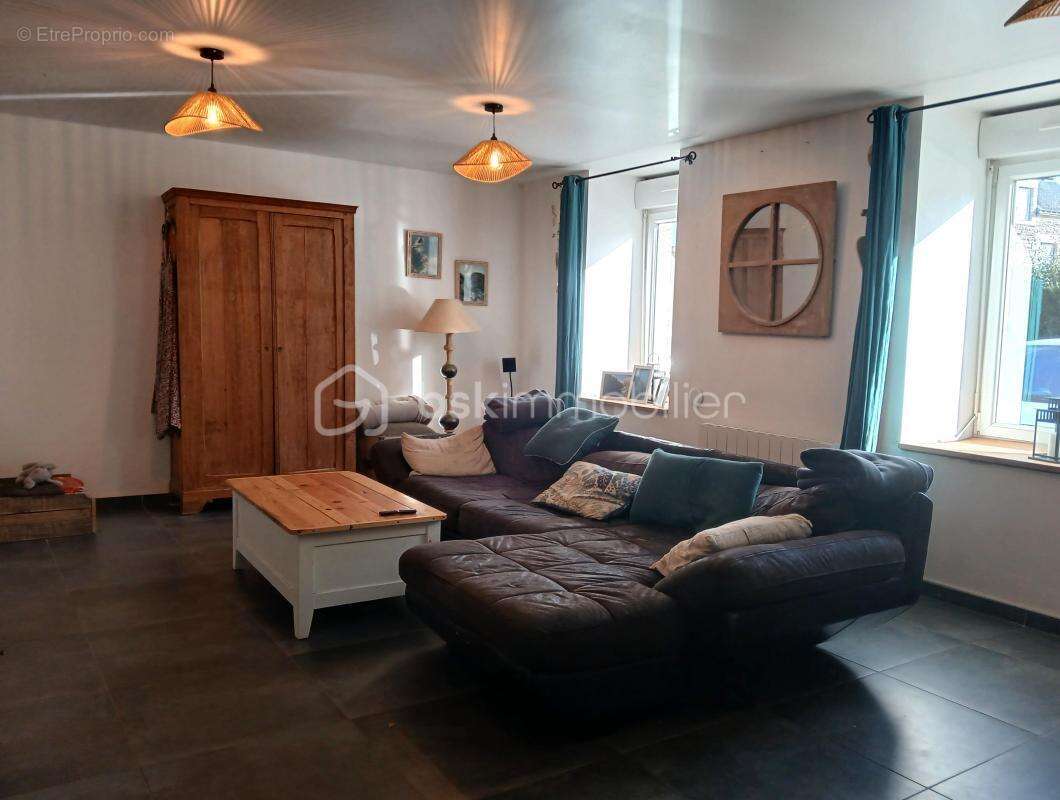 Maison à SAINT-BARTHELEMY