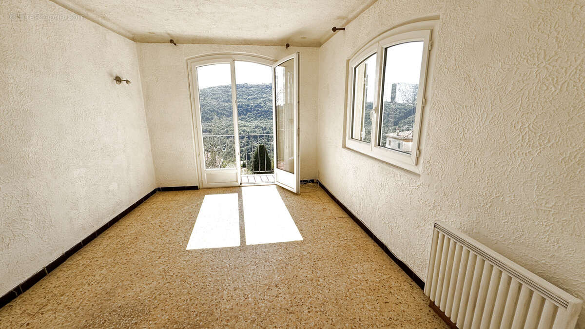 Maison à LE BAR-SUR-LOUP