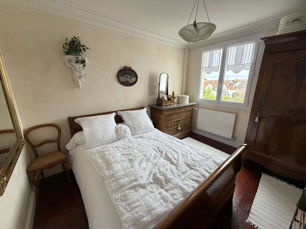 Appartement à HOUILLES