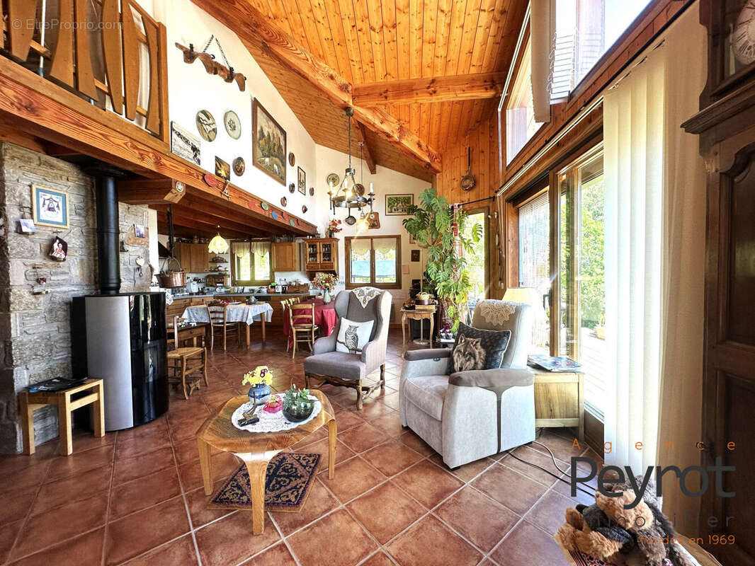 Maison à EGAT