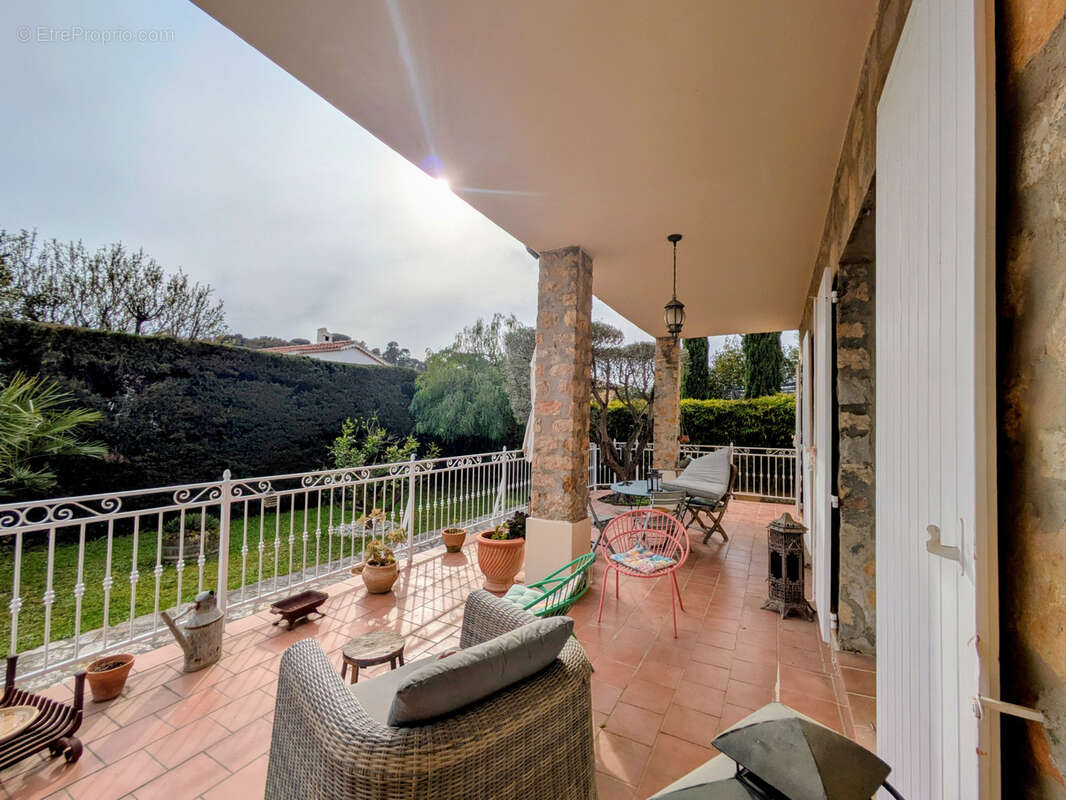 Maison à SANARY-SUR-MER