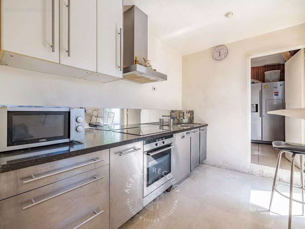 Maison à MARSEILLE-7E