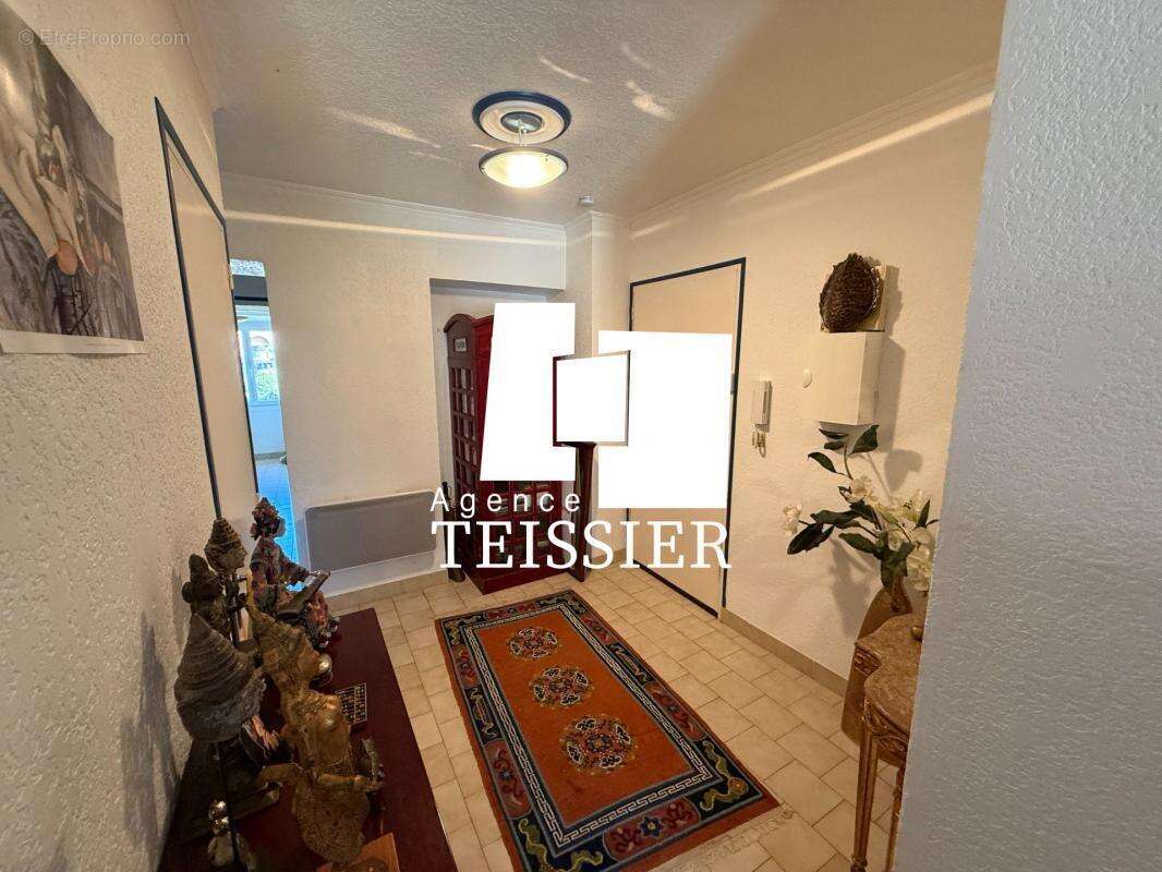 Appartement à LES VANS