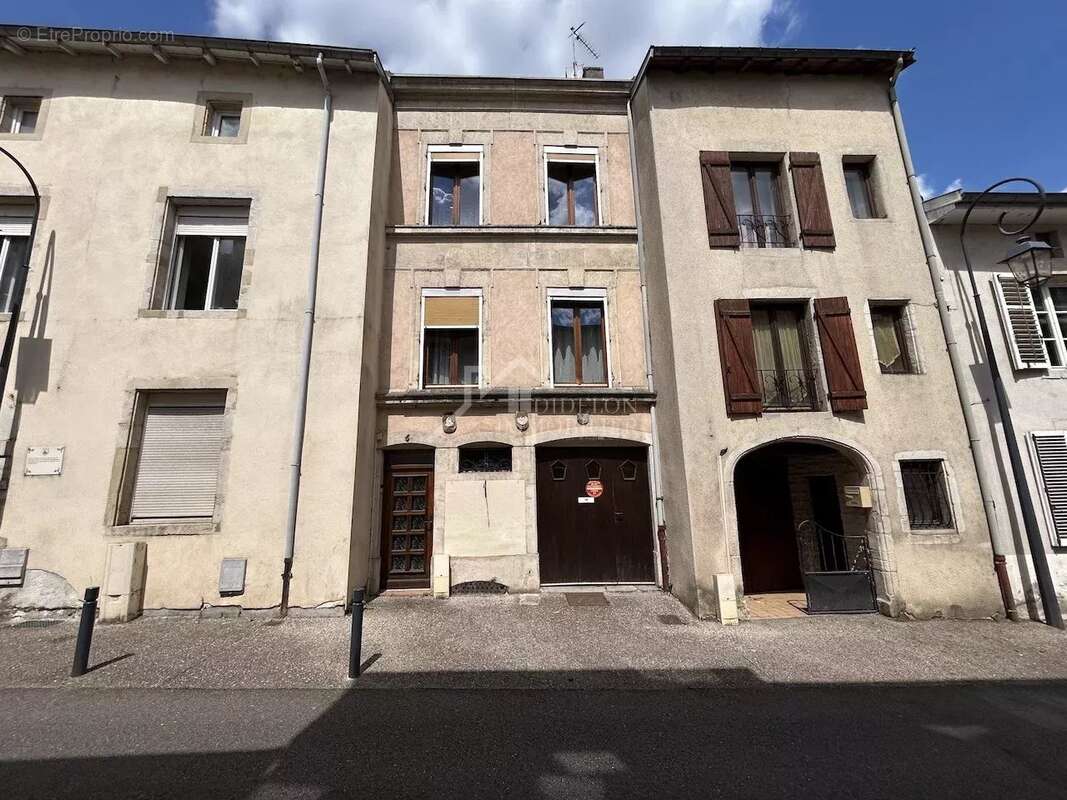 Maison à SAINT-NICOLAS-DE-PORT