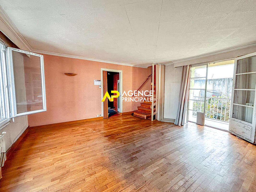 Sartrouville - Maison 5 pièces 108.59 m²  avec garage - photo 5