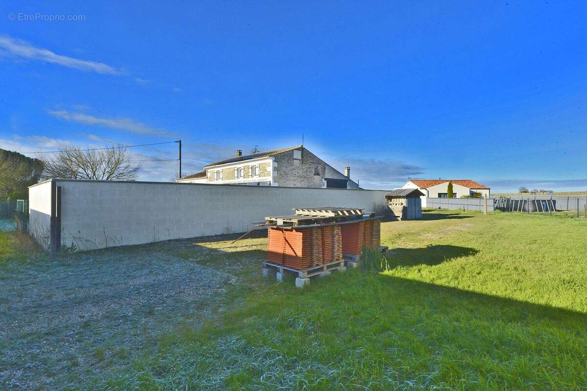 Maison à CORME-ECLUSE