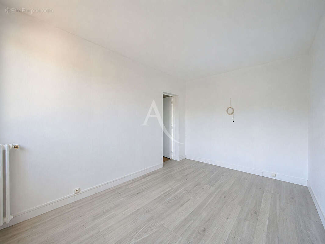 Appartement 3 pièces de 54.97 m² - Saint-Germain-en-Laye - photo 7