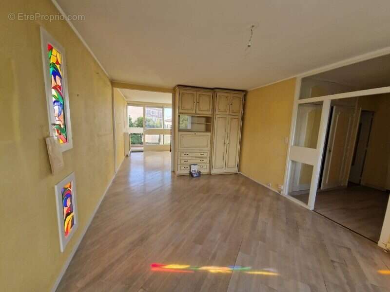 Appartement à MAISONS-ALFORT