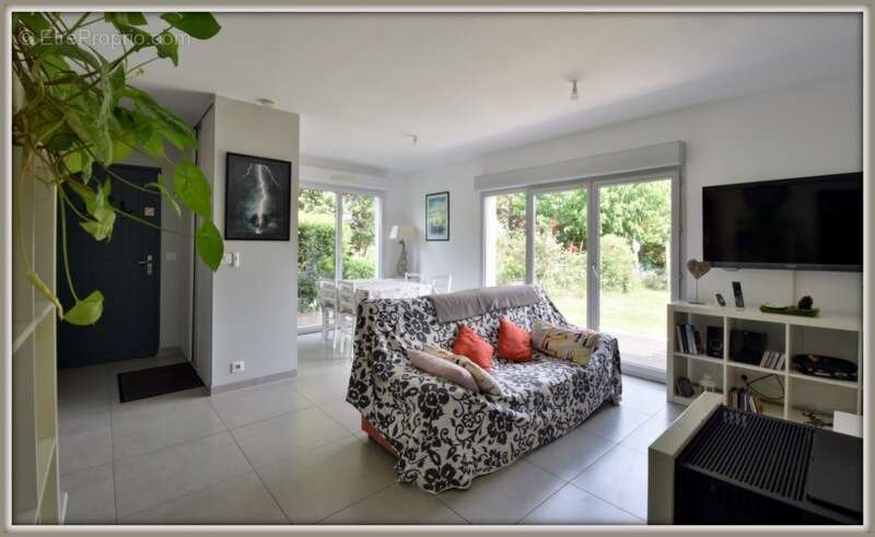 Maison à LAPEYROUSE-FOSSAT