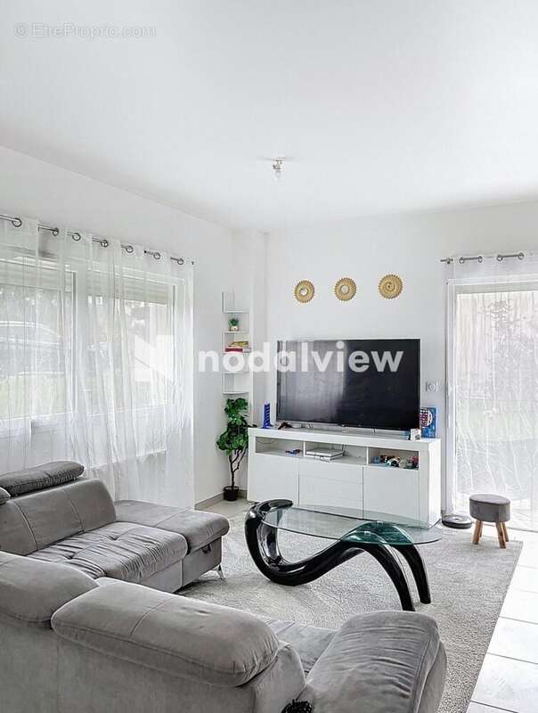 Photo 5 - Appartement à FLEURY-LES-AUBRAIS