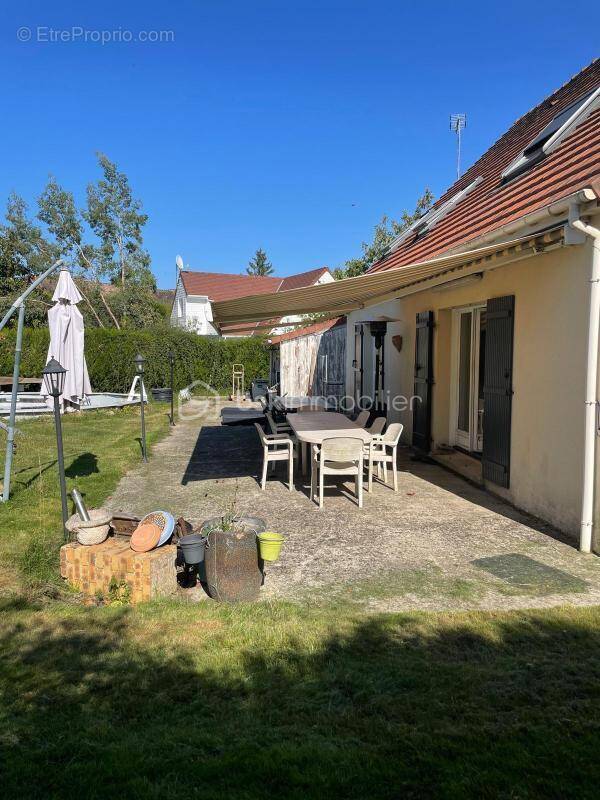 Maison à ANGERVILLIERS