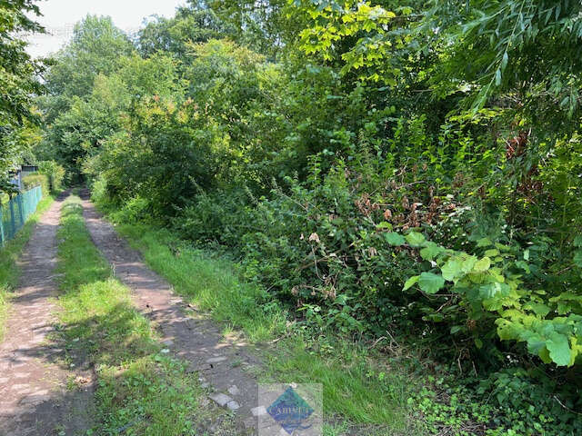 Terrain à MAREUIL-CAUBERT