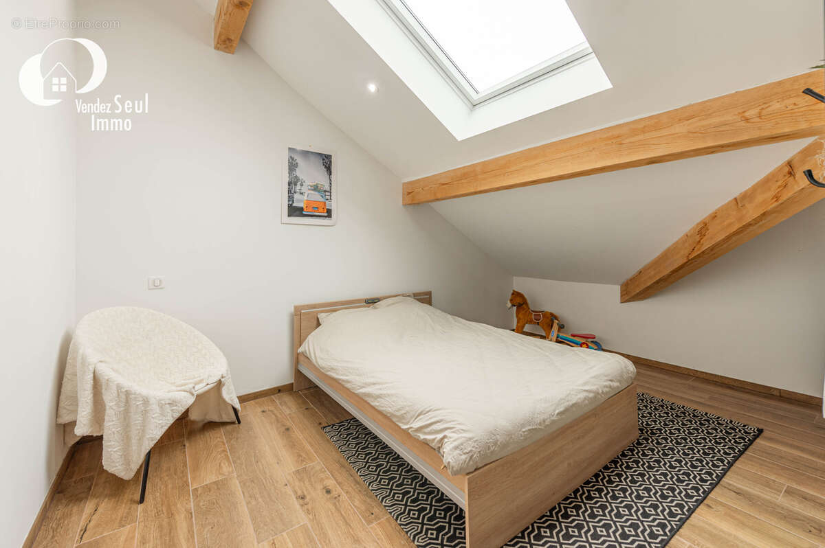 Appartement à BALLAISON