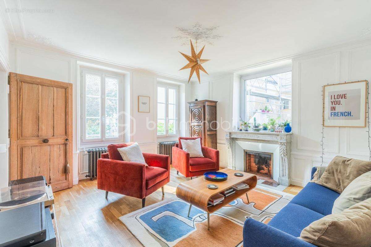 Maison à SAVIGNY-SUR-ORGE